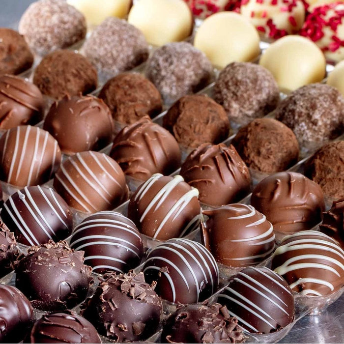 Assorted Chocolate Truffles Catering Pack (920g / 77 pieces)